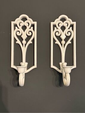 Vintage Homco ivory wall sconces produced in 1982